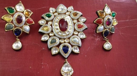 Gold Pendant and Earings 